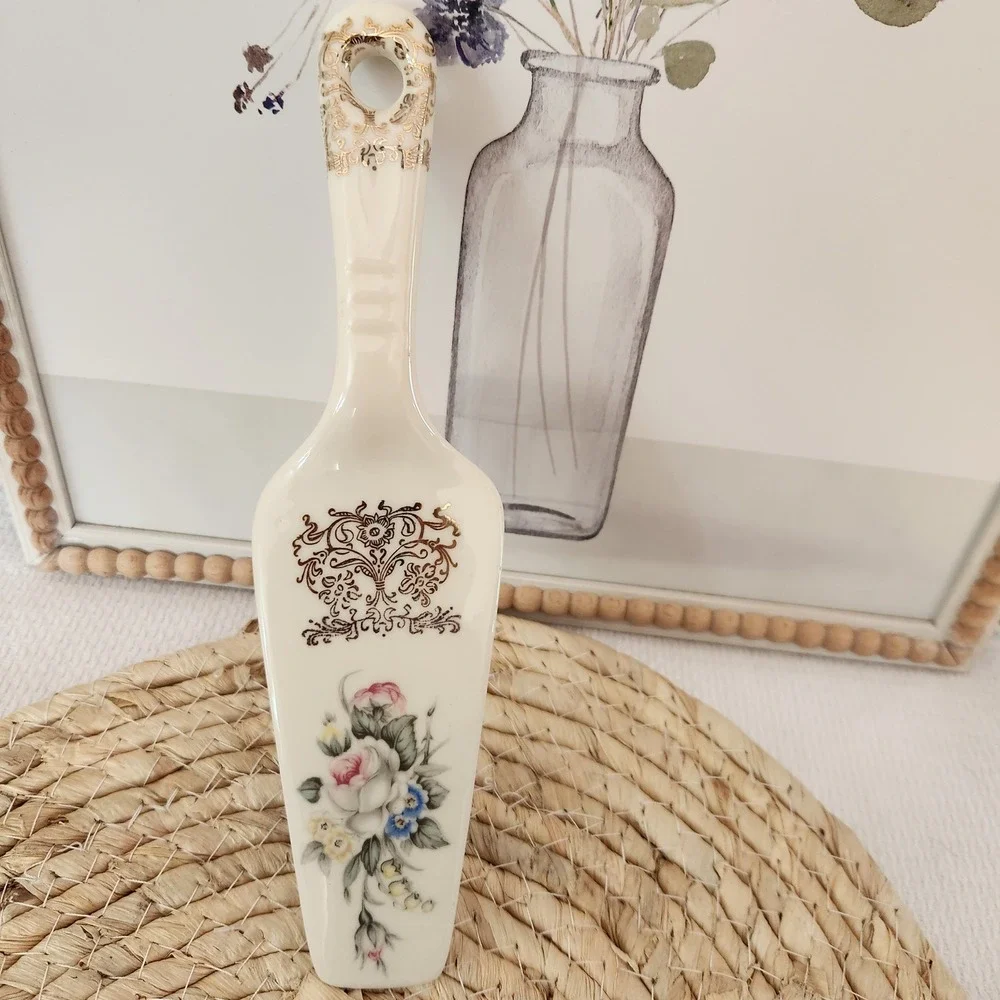 Vintage Floral Ceramic Cake Pie Server Gold Filigree Porcelain Cream‎ Pink Blue